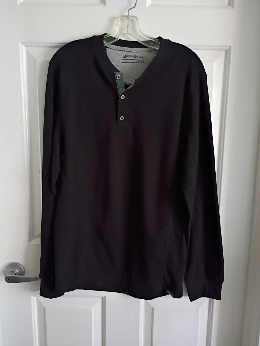 Men's Eddie Bauer Black Long-Sleeve Henley Shirt
